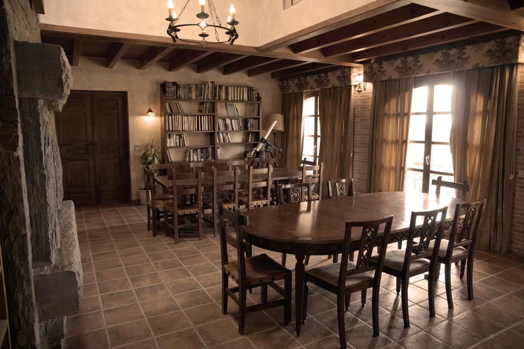 La Casona Del Tormes Villa Almenara de Tormes Eksteriør billede