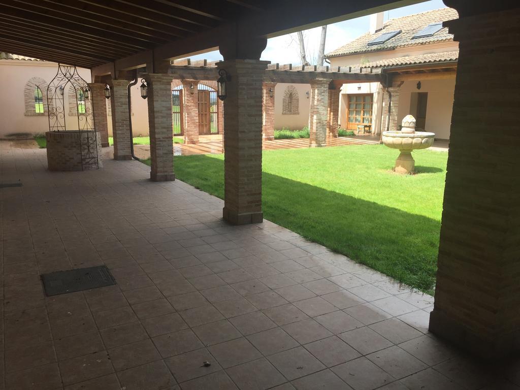La Casona Del Tormes Villa Almenara de Tormes Eksteriør billede